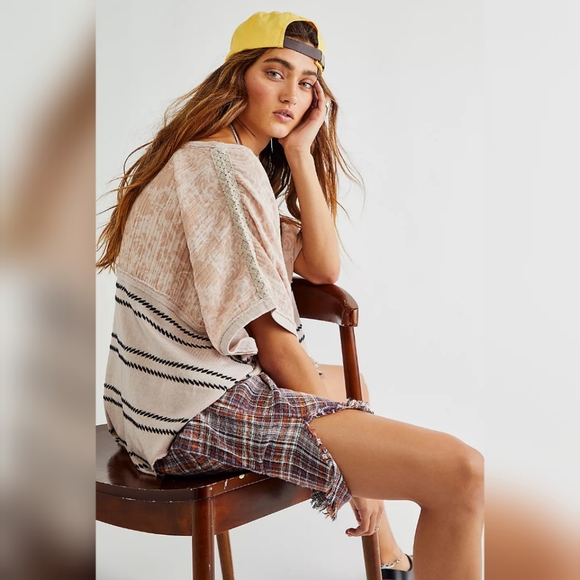 NWT Free People Right Back Top - Picture 2 of 3